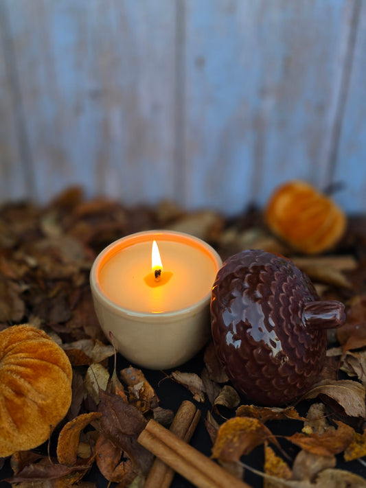 Warm Welcome 5oz *Special Edition Acorn Vessel*